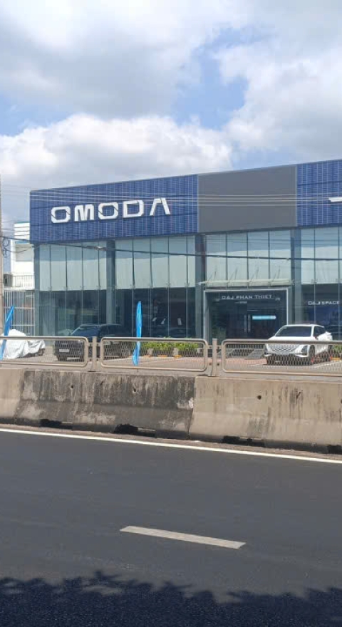 Showroom Ô Tô